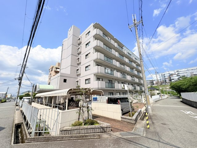 ジュネス北六甲の外観