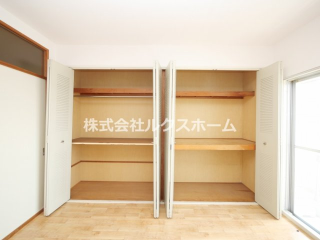 マンショングランドモナークの収納