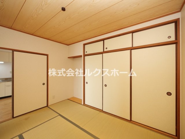 マンショングランドモナークの和室