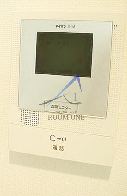 プレールオオサキのセキュリティ|モニター付きインターホンです。