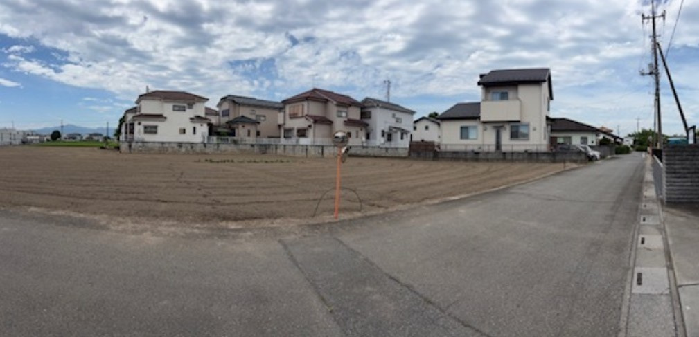 神川町熊野堂第１（全4棟）3号棟の前面道路含む現地写真