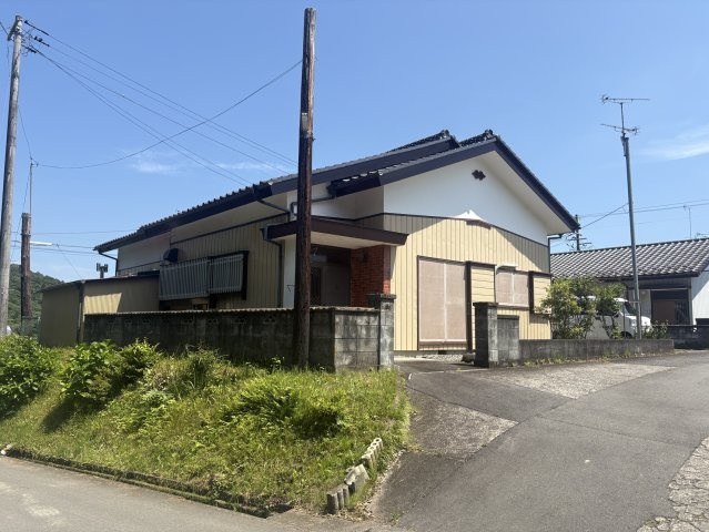 高倉町鶴巻 中古一戸建ての外観