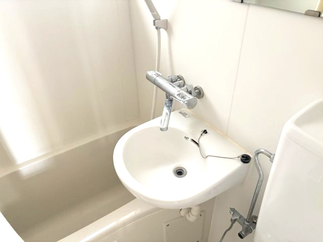 新堂一戸建の洗面所