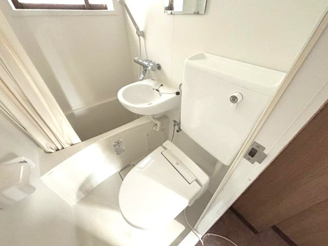 新堂一戸建のトイレ