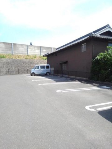 スノーフレーク・アイの駐車場|駐車場です