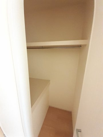フィオーレ　リン　Ａの収納|大きなスペースがあり、収納には困りません