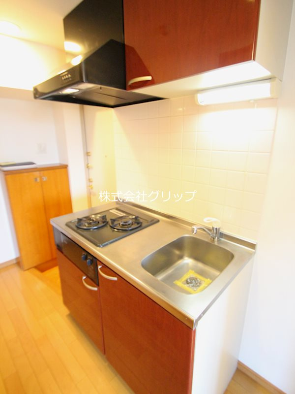 リクレイシア西横浜のキッチン