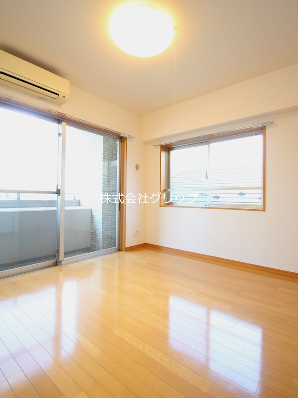 リクレイシア西横浜の寝室