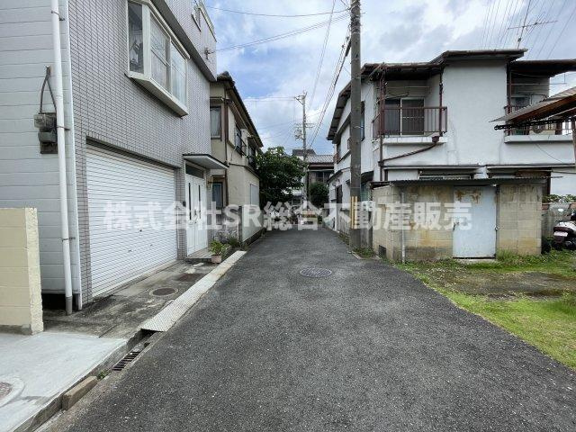 中石切町5丁目中古戸建の前面道路含む現地写真|前面道路含む現地写真です