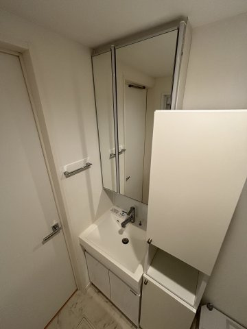 LibreⅠ番館の独立洗面台
