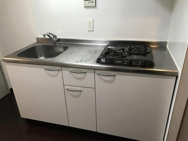 アゼリア鎌倉B棟のキッチン|前回募集時の写真です。現況優先です。