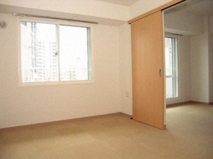 【寝室】ティアラタワー中島倶楽部