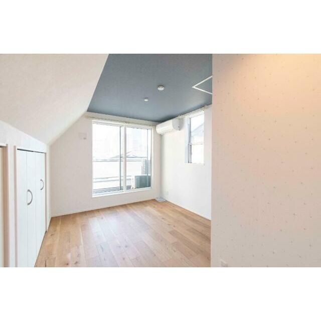 赤坂７丁目戸建の玄関