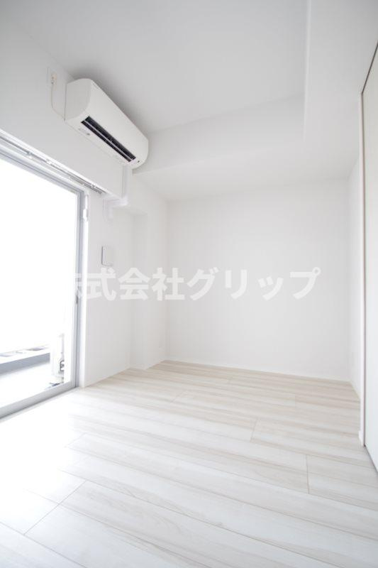 リヴシティ横濱新川町弐番館の洋室