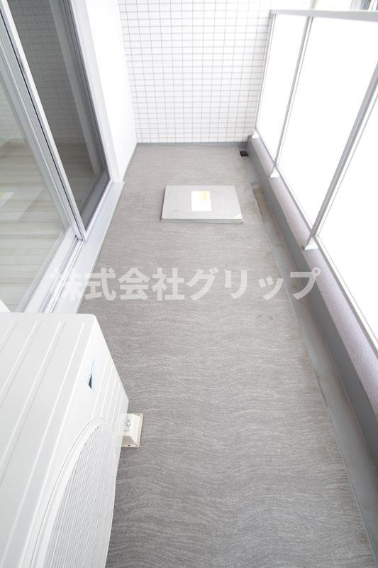 リヴシティ横濱新川町弐番館のバルコニー