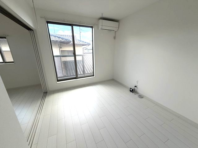 合志市豊岡の賃貸マンションの居間・リビング