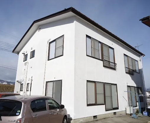 千曲市大字上徳間　一棟アパート+戸建て