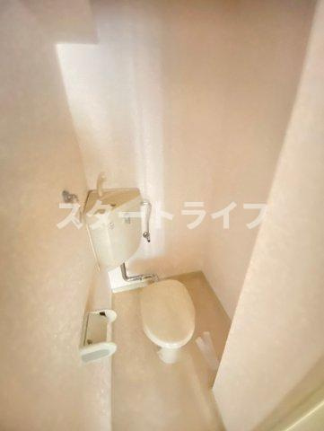 大阪市淀川区三国本町２丁目の賃貸マンションのトイレ