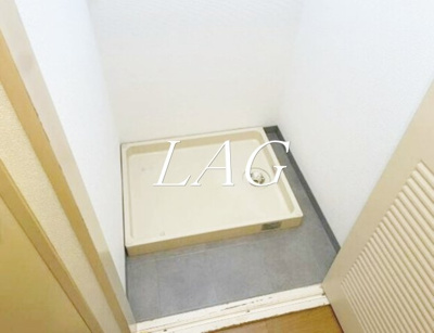 【設備】 | ライオンズマンション蒲田第３ | 室内洗濯機置場(同仕様)です。