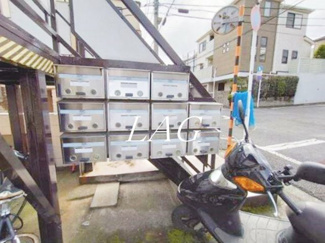 【その他共用部分】 | フラット長原 | 集合ポストです。