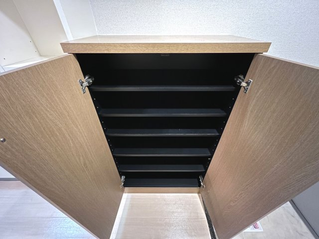 アンシャンテ南堀江の収納