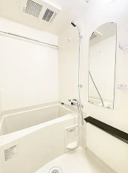 プレサンス西中島南方セレストの浴室
