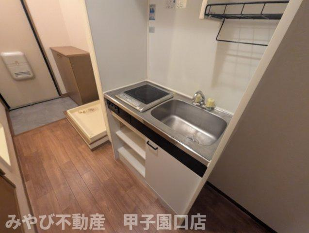 セジュール西宮今津のキッチン