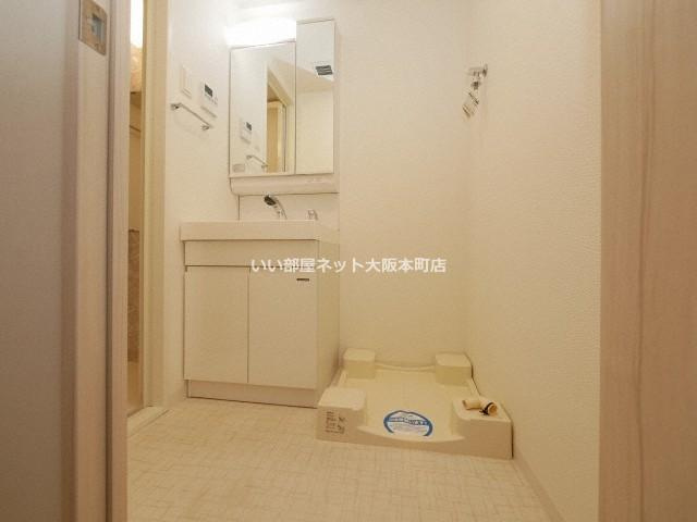 S-RESIDENCE阿波座WESTの洗面所