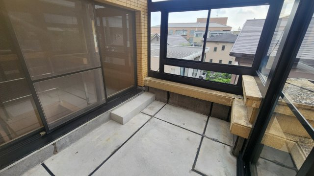 【バルコニー】カーサコモドアシヤ 
