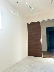 リーブルガーデン丸亀市川西町南５号棟の洋室