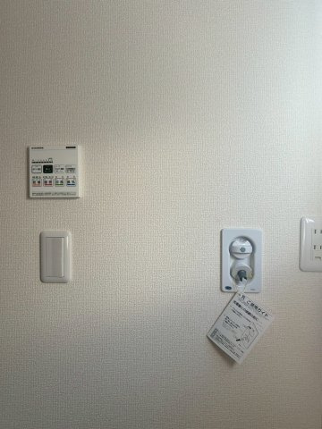 リーブルガーデン丸亀市川西町南５号棟の防犯設備