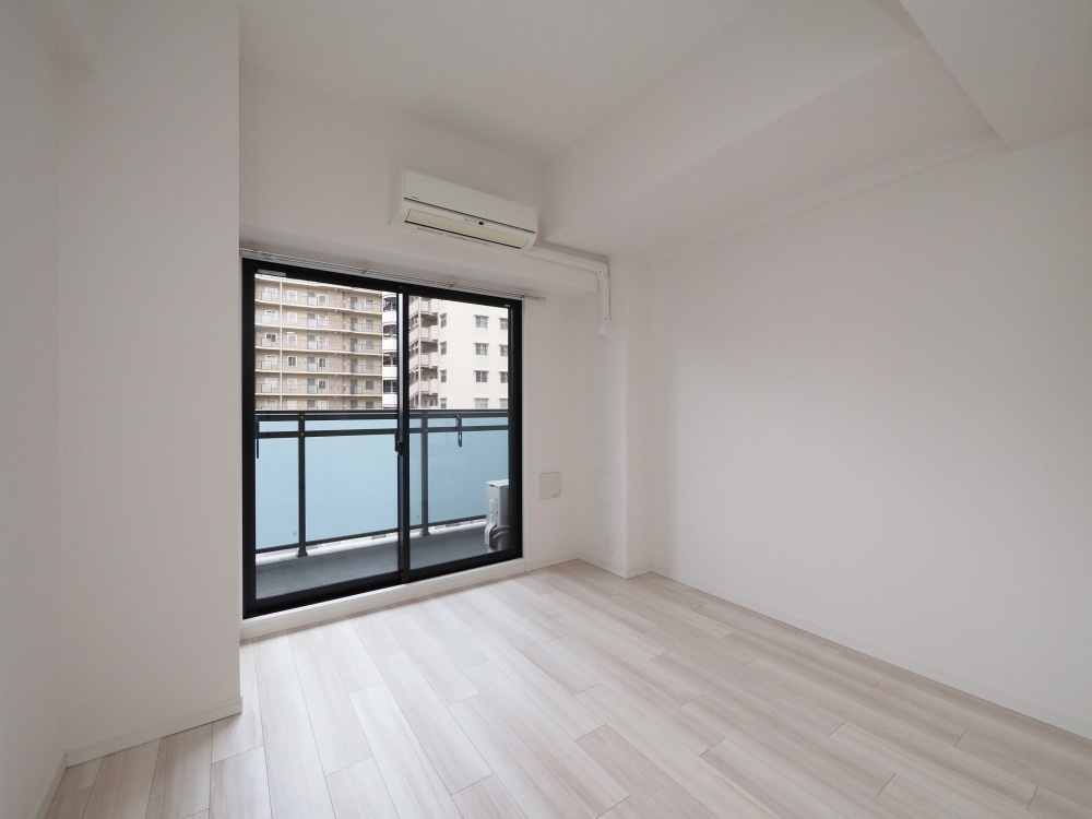 S-RESIDENCE阿波座WESTの居間・リビング