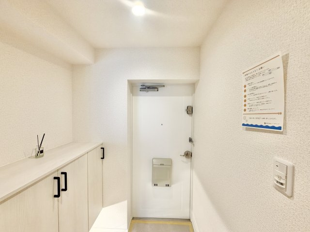 グリーンコーポ瑞穂の玄関