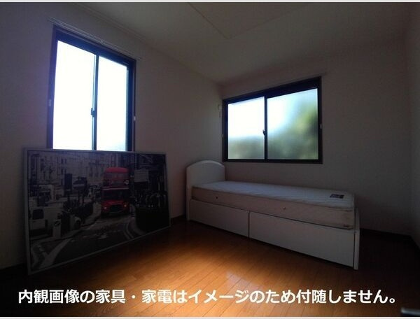 セジュール里の洋室