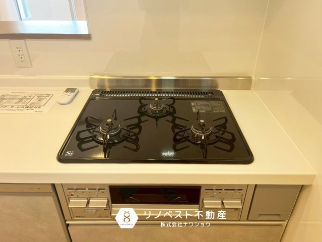 ディオ・フェルティ布施のキッチン|【リノベスト不動産】テナント（事業用）物件のご紹介も可能です。事務所移転・新規開業等お気軽にご相談ください♪
