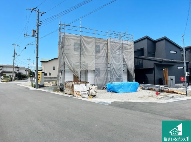 姫路市広畑区才　第8期　新築一戸建ての外観|周辺は落ち着いた街並みの住宅地！子育てがしやすい住環境です！まだ未完成ですが、現地でしかわからない事もございます。是非一度ご覧ください。