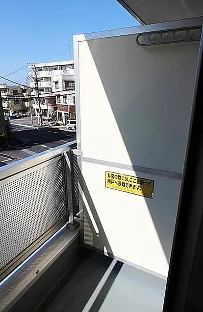 さいたま市南区大字太田窪の賃貸マンションのバルコニー