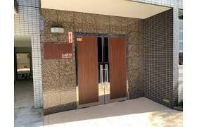 ＬＵＭＥＥＤ飯田橋のエントランス