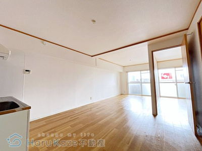 【居間・リビング】 | 瑞和ビル【名古屋市賃貸・エレベーター】