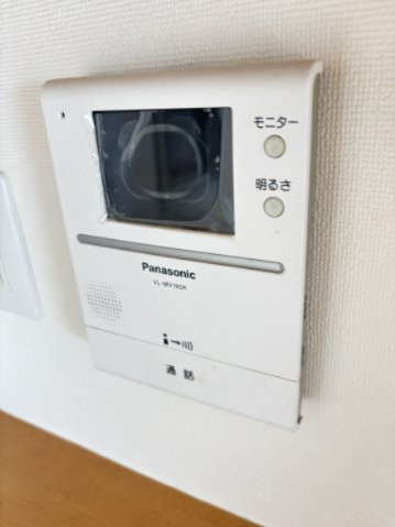 【TVモニター付きインターフォン】