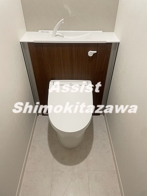 世田谷区桜丘３丁目のアパートのトイレ