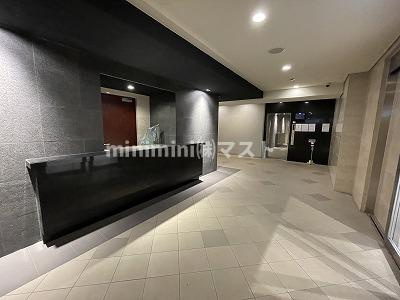 エステムコート梅田・天神橋Ⅱグラシオのロビー