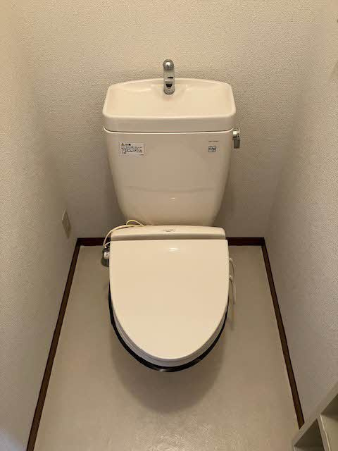 福知山市石原５丁目のアパートのトイレ