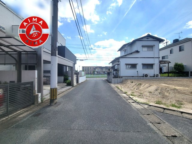 福岡市早良区賀茂4丁目第4-1棟（1号棟）　の外観|前面道路含む現地の写真です。
