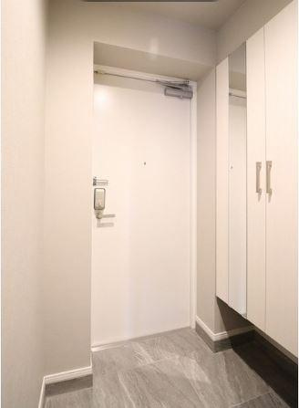 La Douceur巣鴨Eastの玄関