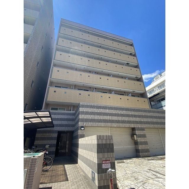千葉市中央区新千葉２丁目の賃貸マンションの外観