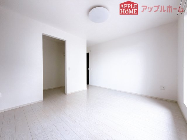 [中古住宅] 熊谷市玉井 1期の洋室|２階居室は全室収納あり！たっぷりある収納活用でお部屋もキレイを保てます♪