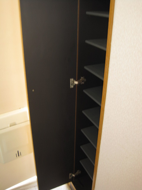 ハイツきふねＢ