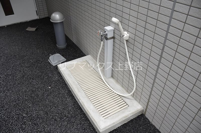 ペット用足洗い場