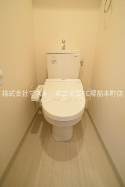 プレサンス南森町駅前のトイレ
